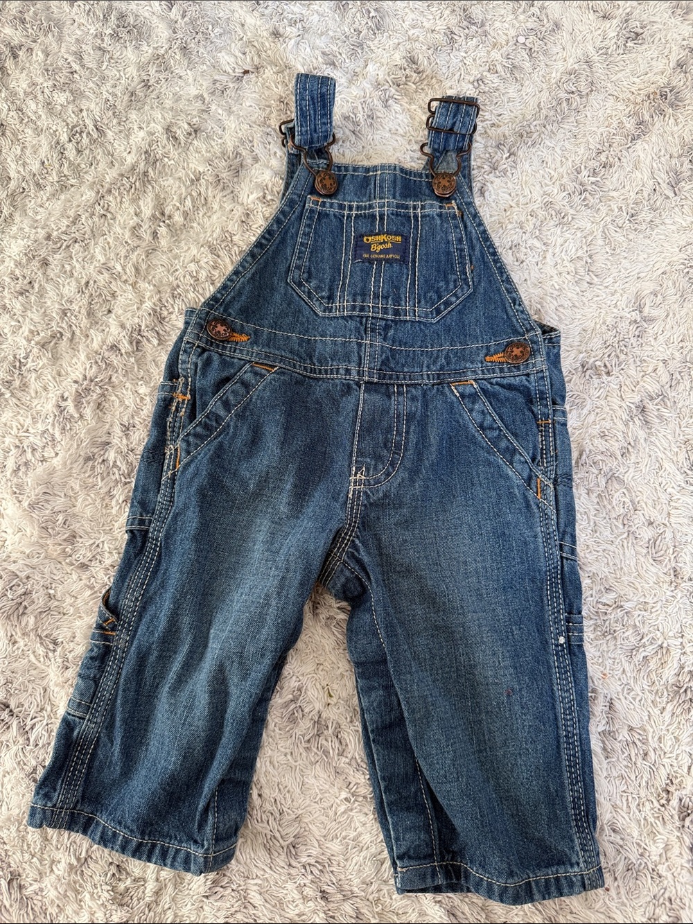 6m Vintage Osh Kosh Blue Denim Piece with Yellow Osh Kosh Patch